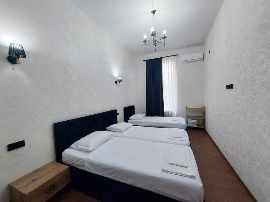 Soma Apartment Kutaisi Exterior foto